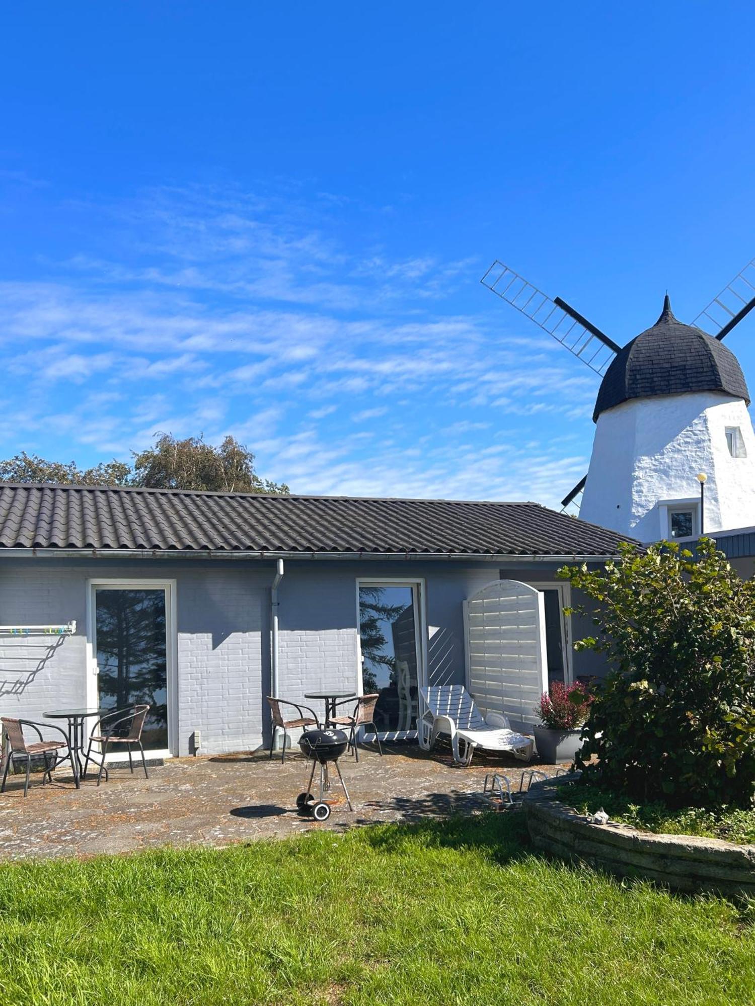 Apartamenty Molle Akirkeby Exterior photo